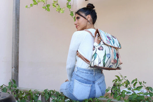 Mochilas grandes de mujer para viajes cortos y escapadas - CHICA del Sur