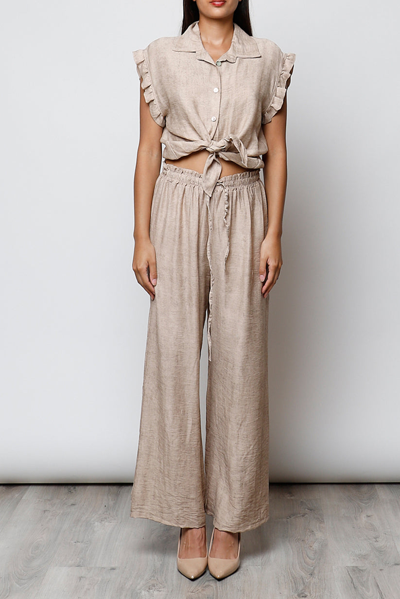 Blusa abotonada sin mangas camel con bordados - CHICA del Sur