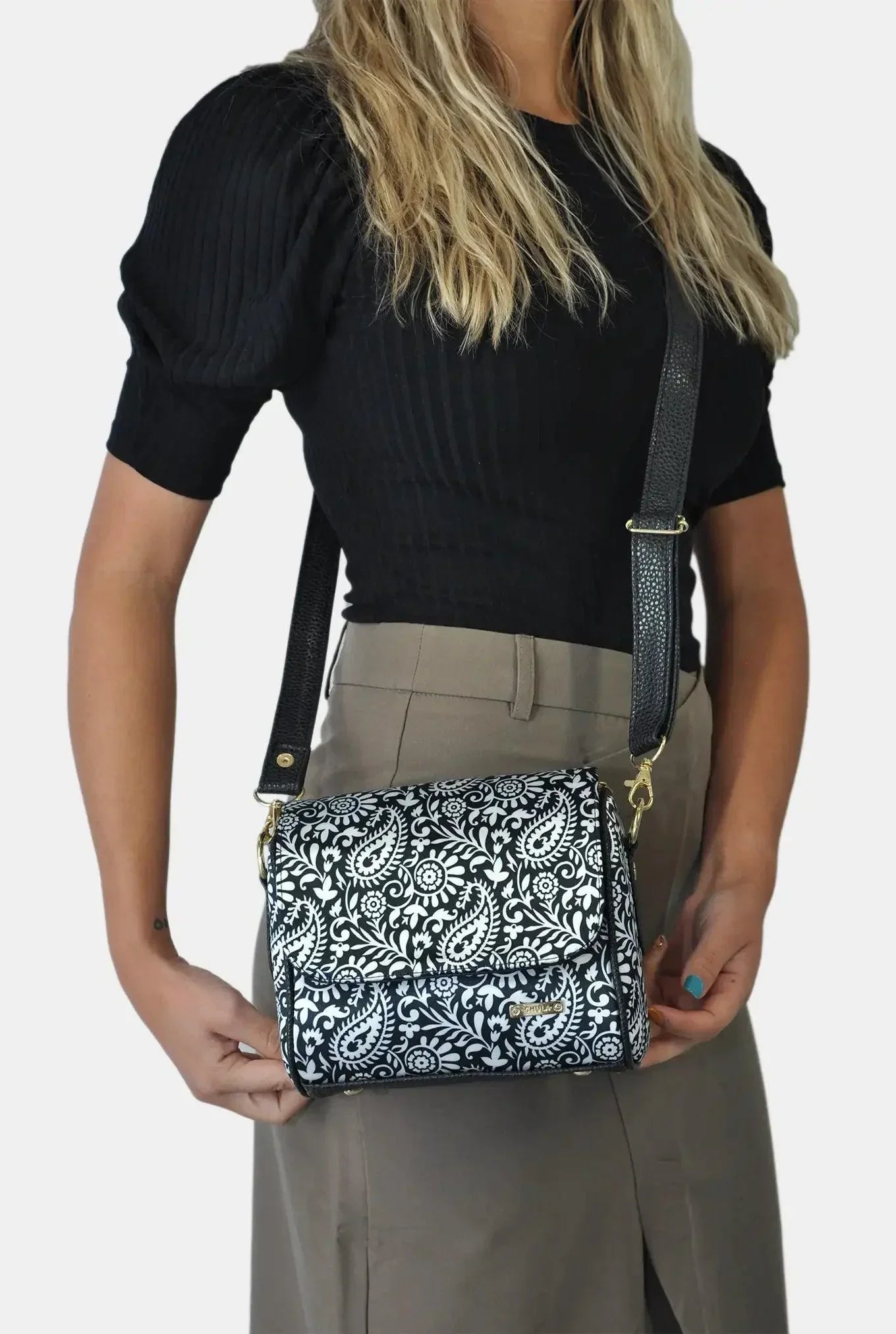 Bolso Bandolera pequeño Mini Baúl Garigol Negro | CHULA Tulum - CHICA del Sur