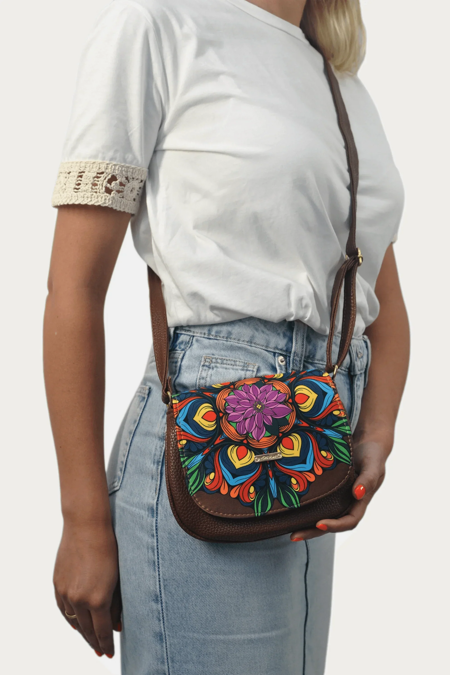 Bolso bandolera pequeño de mujer Iris Multicolor | CHULA Tulum - CHICA del Sur