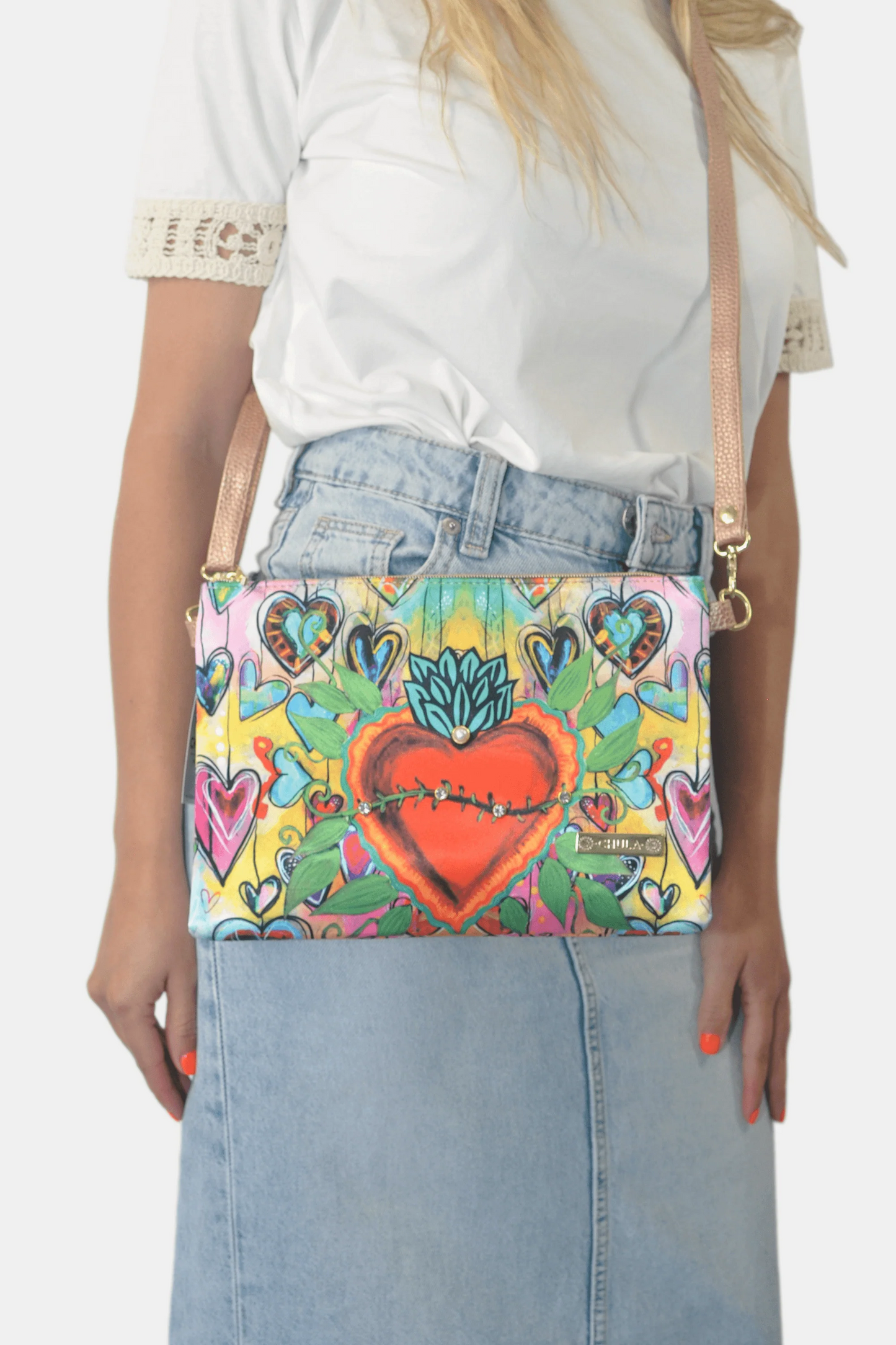 Bolso de Mano y Bandolera Pequeño Clutch Pop Art Corazón | CHULA Tulum - CHICA del Sur