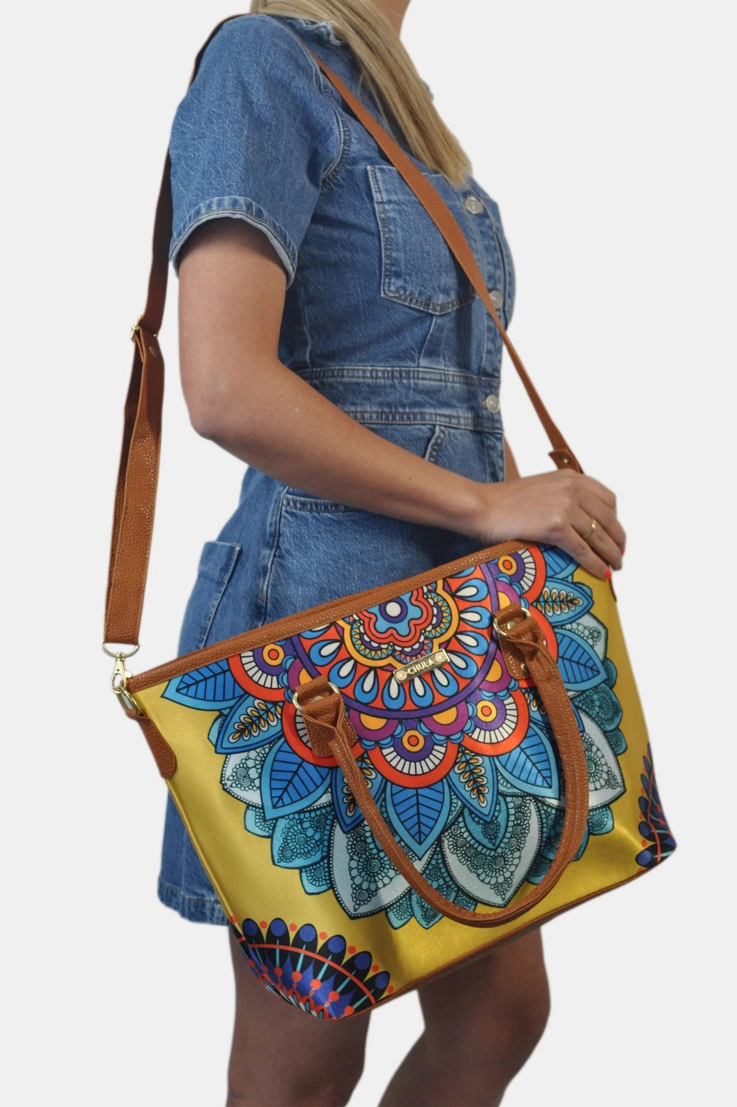 Bolso de hombro y bandolera grande Tania Mandala Amarilla | CHULA Tulum - CHICA del Sur