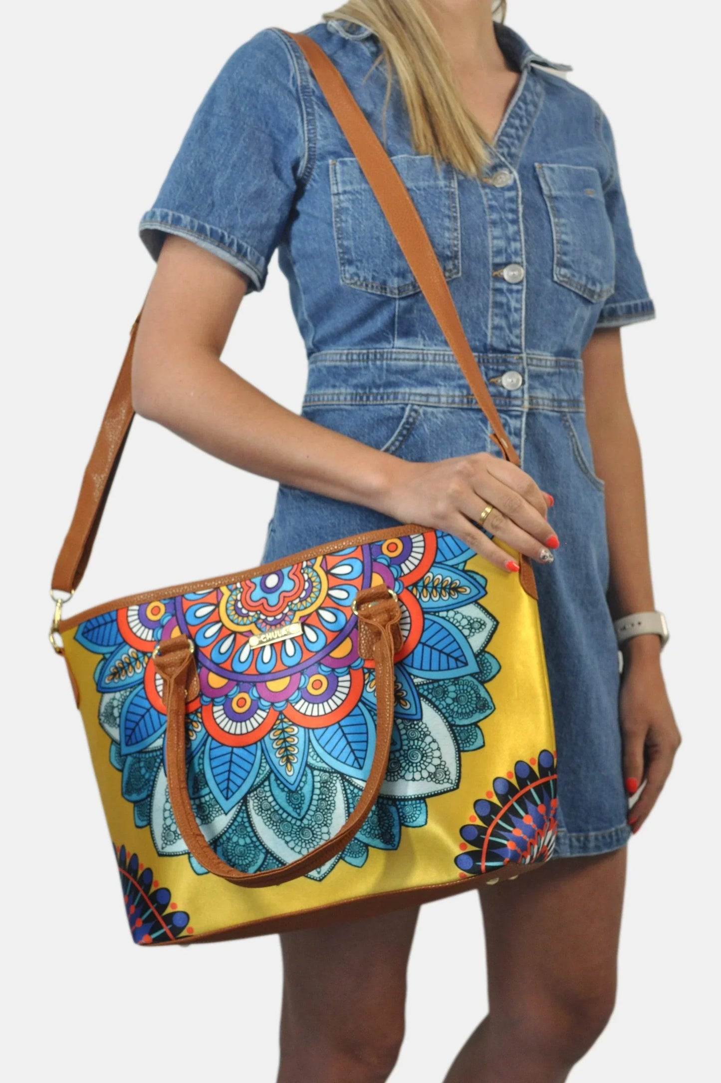 Bolso de hombro y bandolera grande Tania Mandala Amarilla | CHULA Tulum - CHICA del Sur