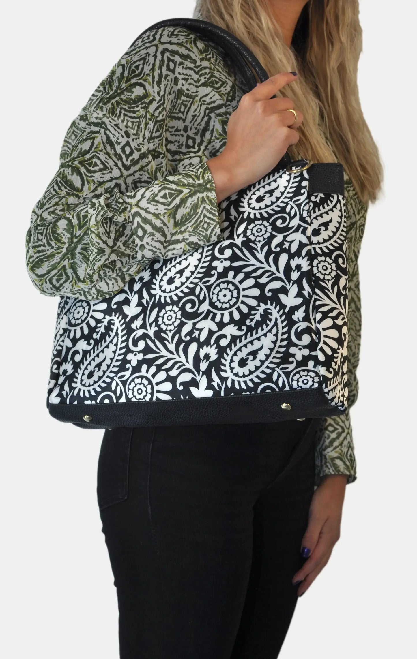 Bolso de hombro y bandolera grande de mujer Angie Garigol Negro | CHULA Tulum - CHICA del Sur