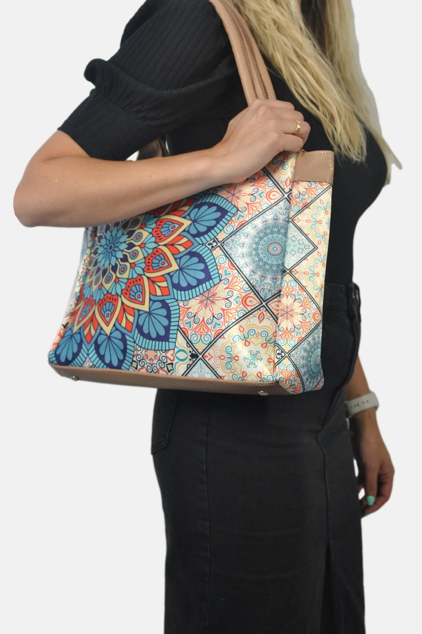 Bolso de hombro y bandolera grande de mujer Angie Mándala Turquesa | CHULA Tulum - CHICA del Sur
