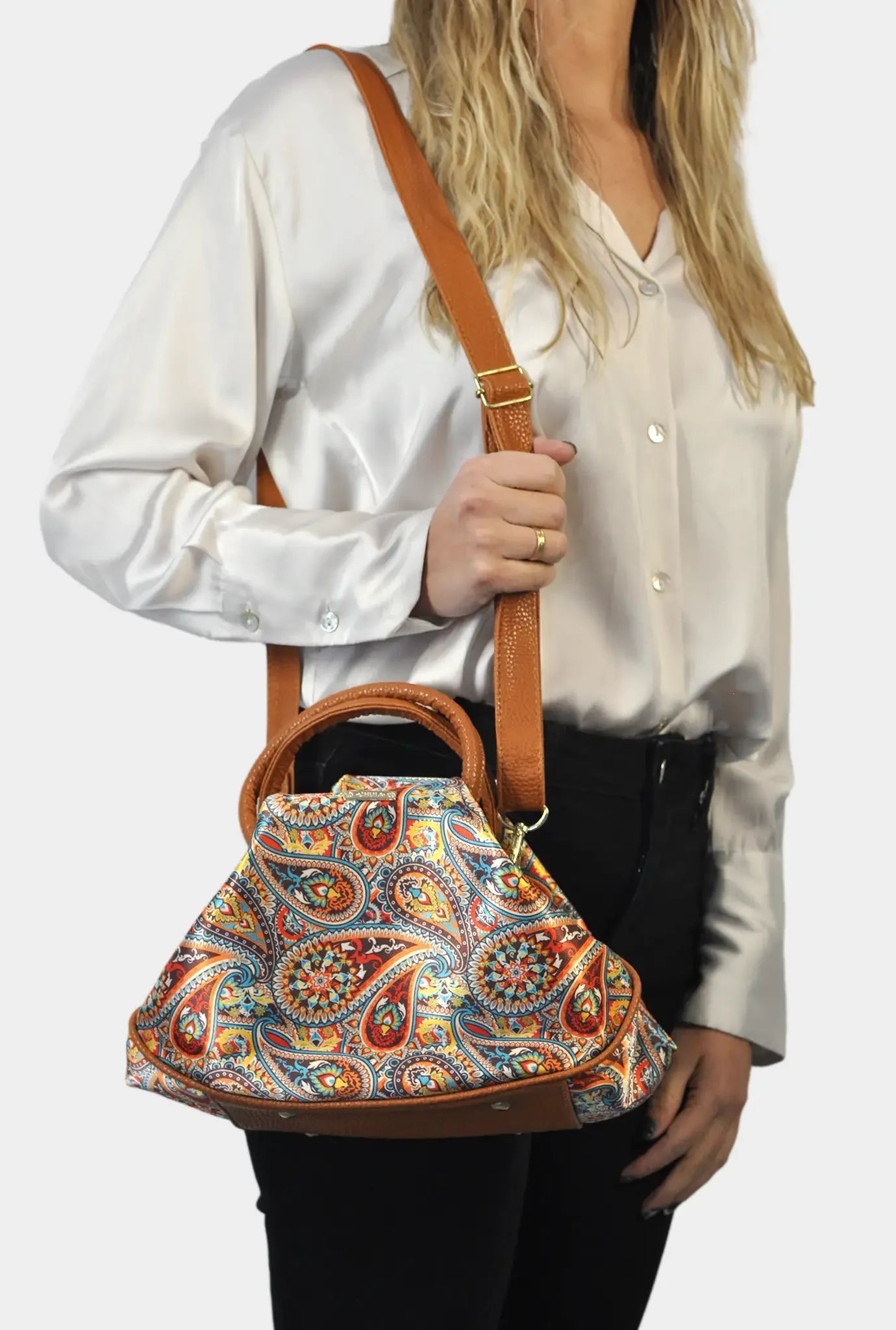 Bolso de mano y Bandolera mediano Monique Garigol Naranja | CHULA Tulum - CHICA del Sur