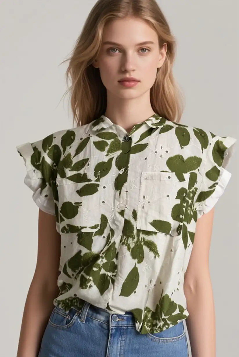 Camisa mujer verano blanca bordados blancos y estampados florales en verde pistacho - CHICA del Sur