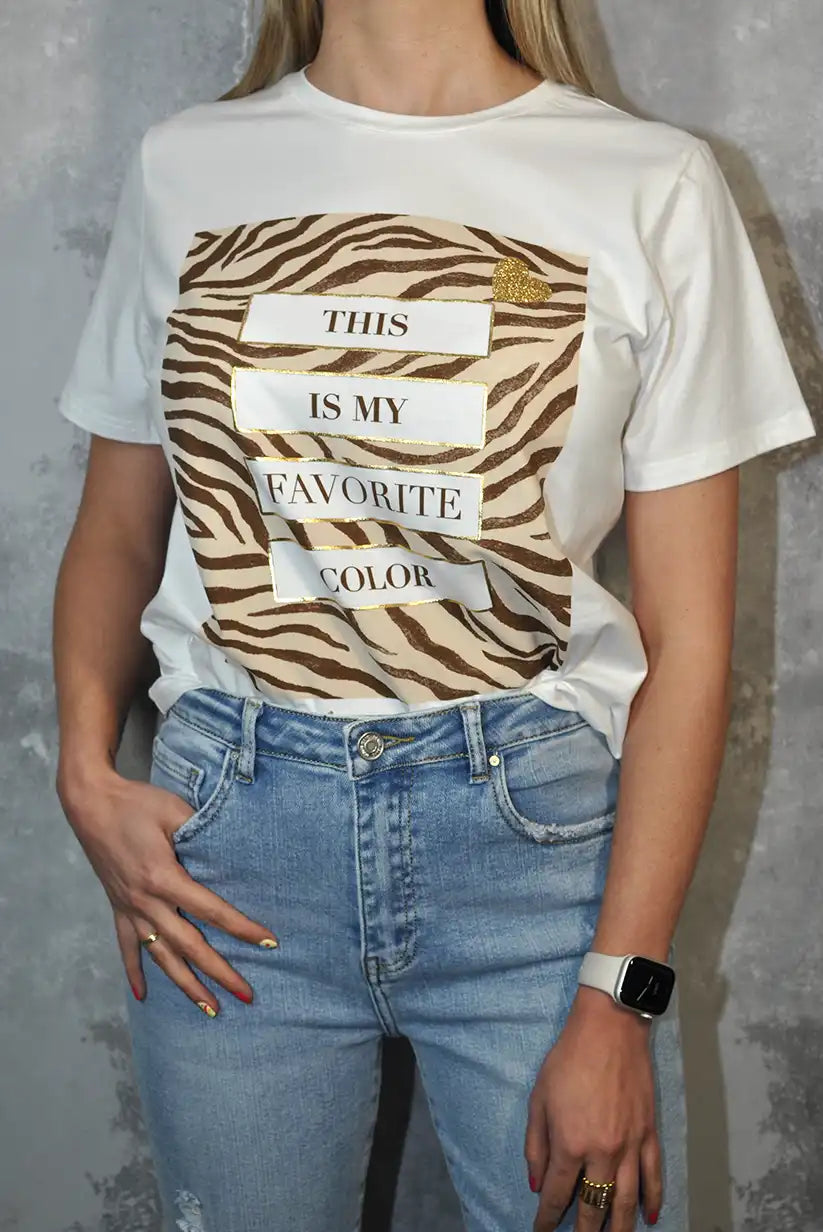 Camiseta Blanca Mujer | Estampado Cebra + Frase “THIS IS MY FAVORITE COLOR” - CHICA del Sur