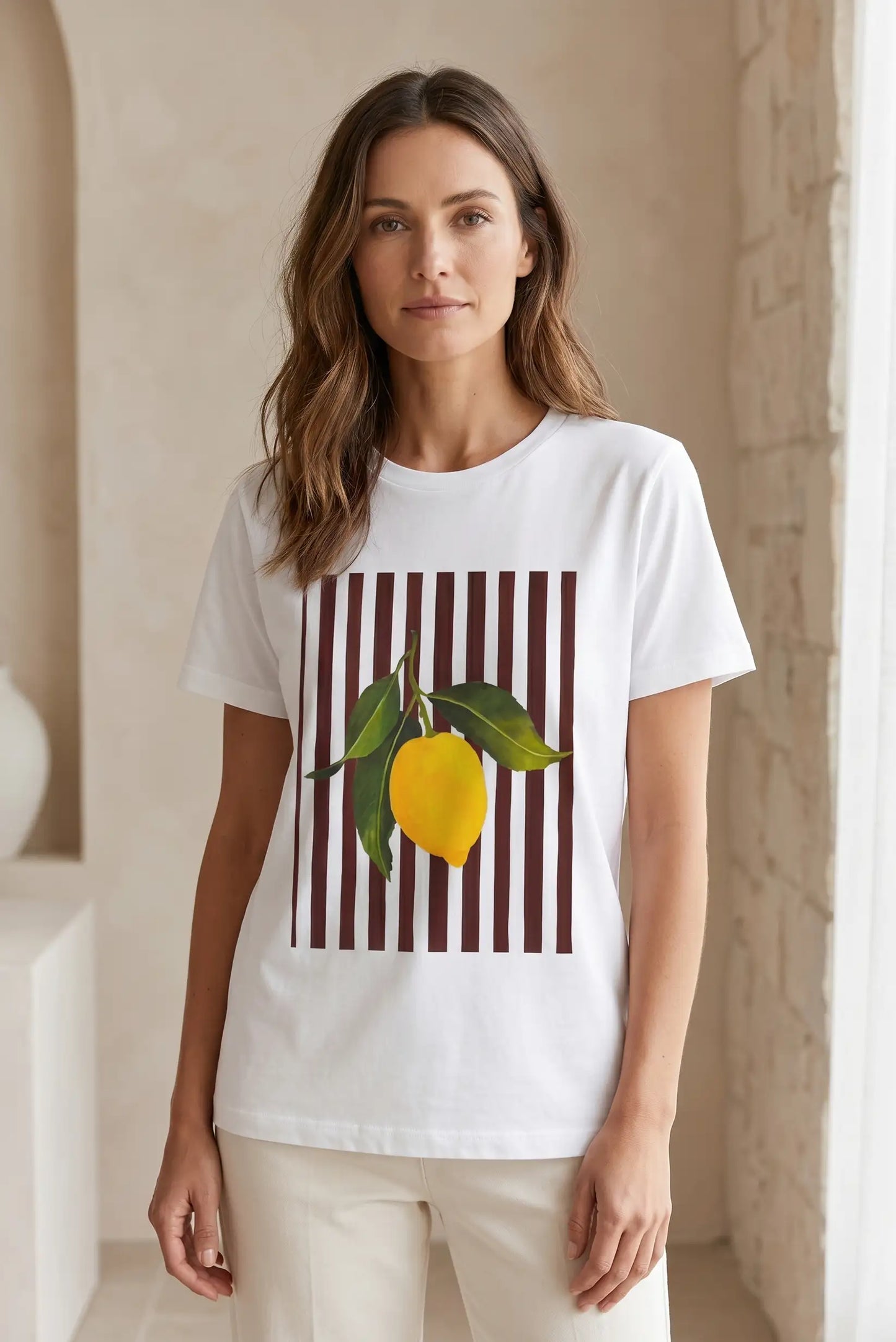 Camiseta Blanca Mujer Estampado Limón y Rayas Marrón Chocolate