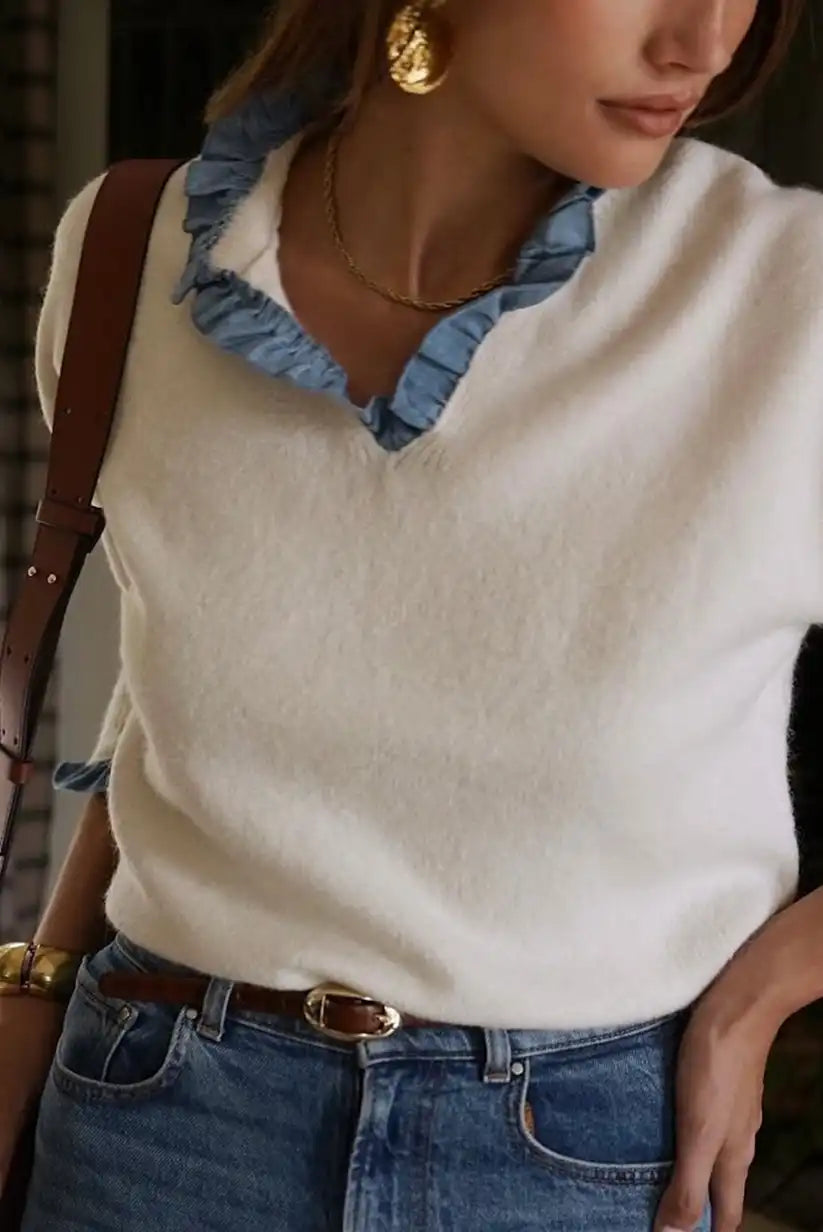 Jersey blanco mujer con volantes azul romántico cálido y elegante - CHICA del Sur