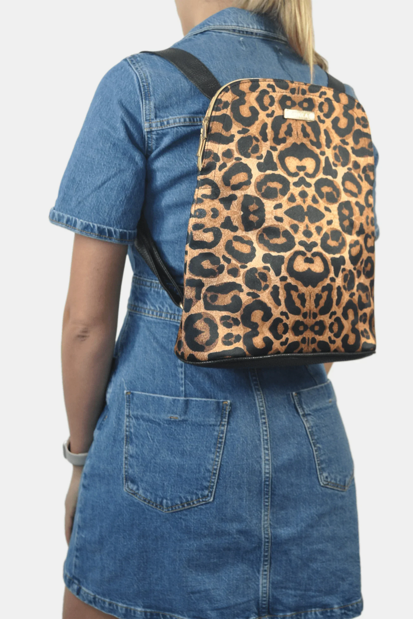 Mochila de Mujer y Bolso de hombro grande BagPack Animal Print | CHULA Tulum - CHICA del Sur