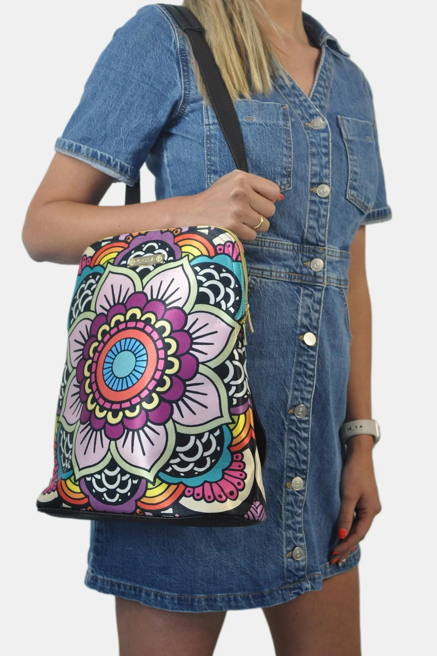 Mochila de Mujer y Bolso de hombro grande BagPack Mandala Arcoíris | CHULA Tulum - CHICA del Sur