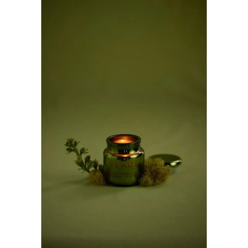 Vela en Vaso Metálico Paddywax Chroma 71g - Musgo del Pacífico | Elegancia y Aroma Natural - CHICA del Sur