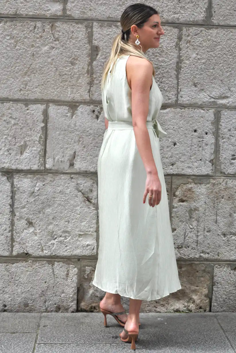 Vestido fluido verde agua cuello halter | Primavera verano elegante - CHICA del Sur
