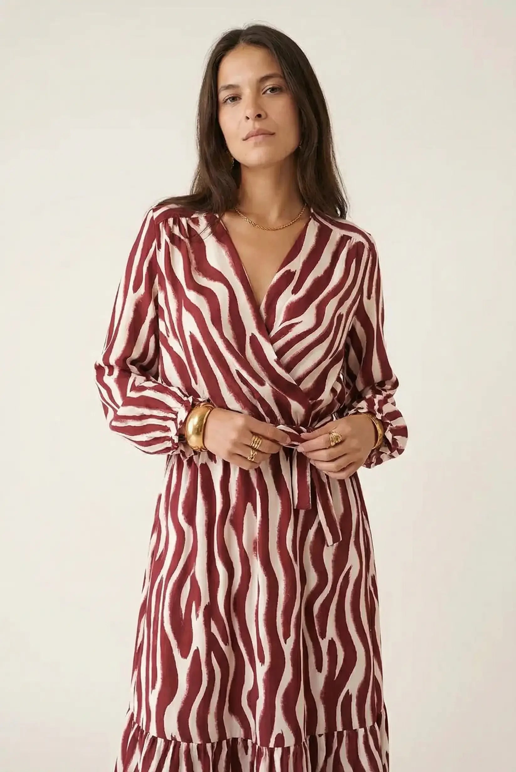 burgundy animal print dress midi with style 👗 elegant and comfortable – CHICA del Sur Color:Santa Fe Once founded by two Beaded Crop Top Santo Crochet Shirt Black