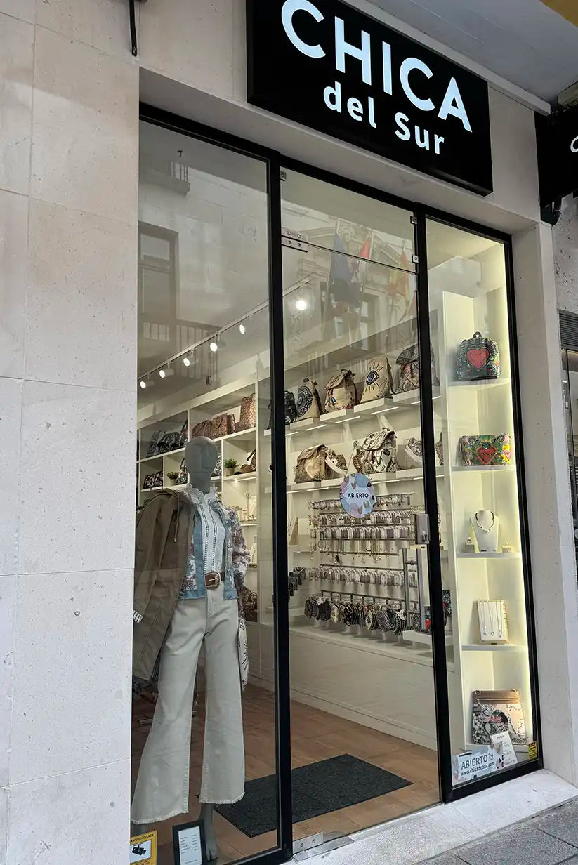 CHICA del Sur en Burgos 🛍️ | Tu tienda de moda diferente en pleno centro