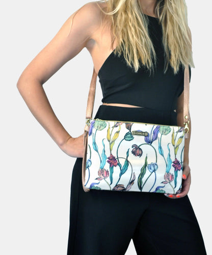 Bolso de Mano y Bandolera Pequeño Clutch Flores Peonia | CHULA Tulum - CHULA Tulum