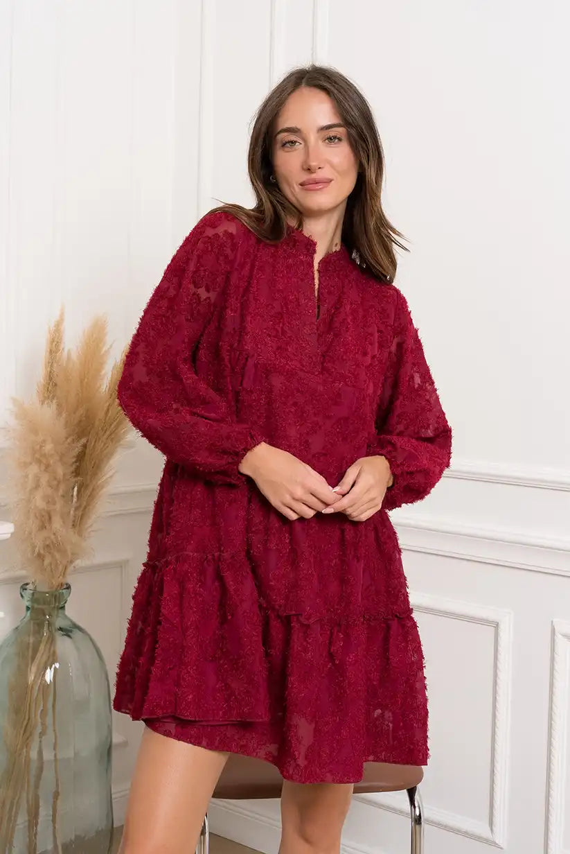 Vestido corto burdeos con textura – Talla Única - CHICA del Sur