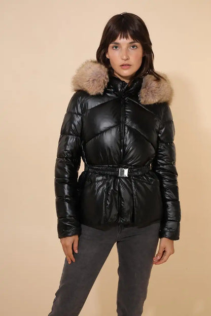 Abrigo corto mujer negro metalizado con capucha desmontable invierno - CHICA del Sur