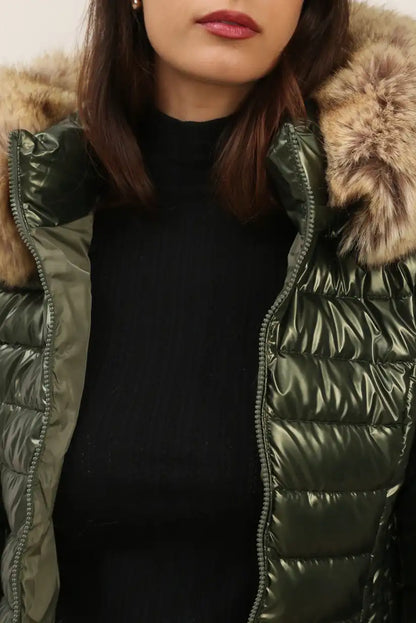 Abrigo Largo Mujer Verde Metalizado Acolchado con Capucha Pelo - CHICA del Sur