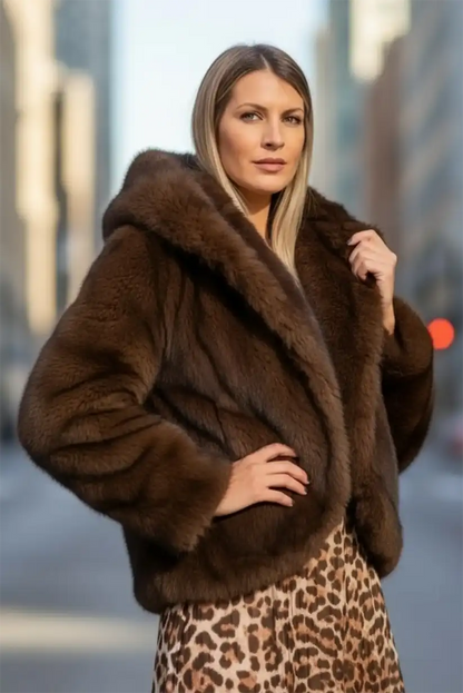 Abrigo de pelo sintetico marrón chocolate Alaska - CHICA del Sur
