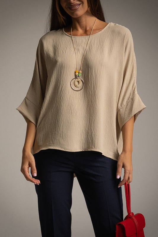 Blusa Beige con Manga Japonesa y Colgante - CHICA del Sur