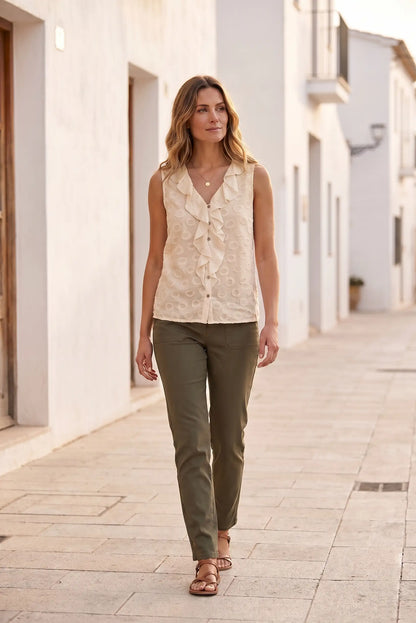 Blusa Sin Mangas con Volantes