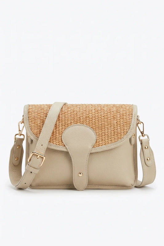 Bolso bandolera pequeño de piel con rafia