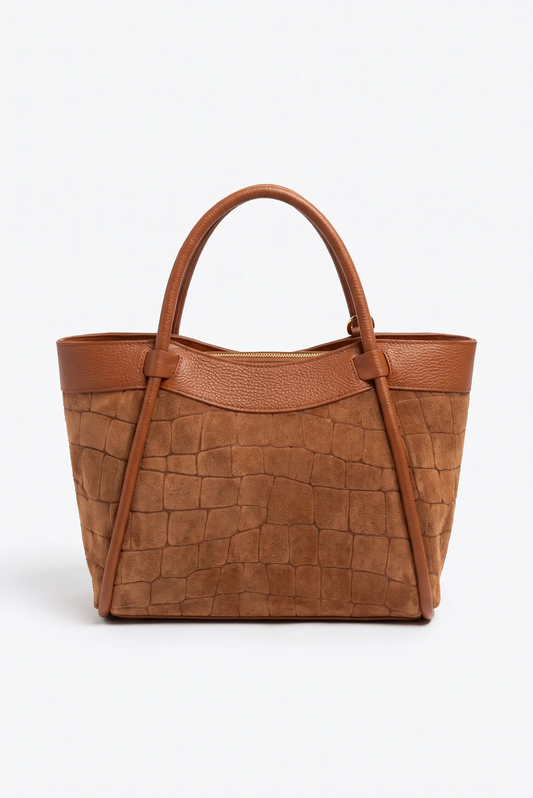 Bolso de mujer CHICA del Sur en ante marrón camel con efecto cocodrilo y asas de piel.