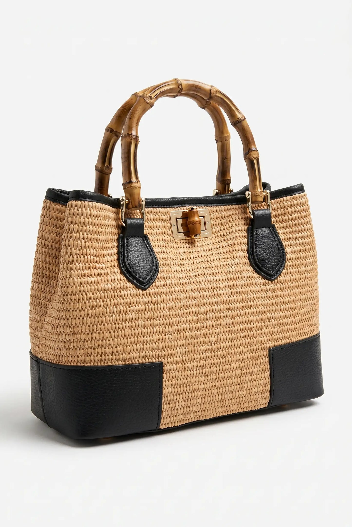 Bolso mediano de mano en rafia con piel asas madera