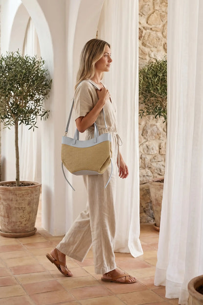 Bolso Mediano de mano y de hombro en rafia y piel bicolor