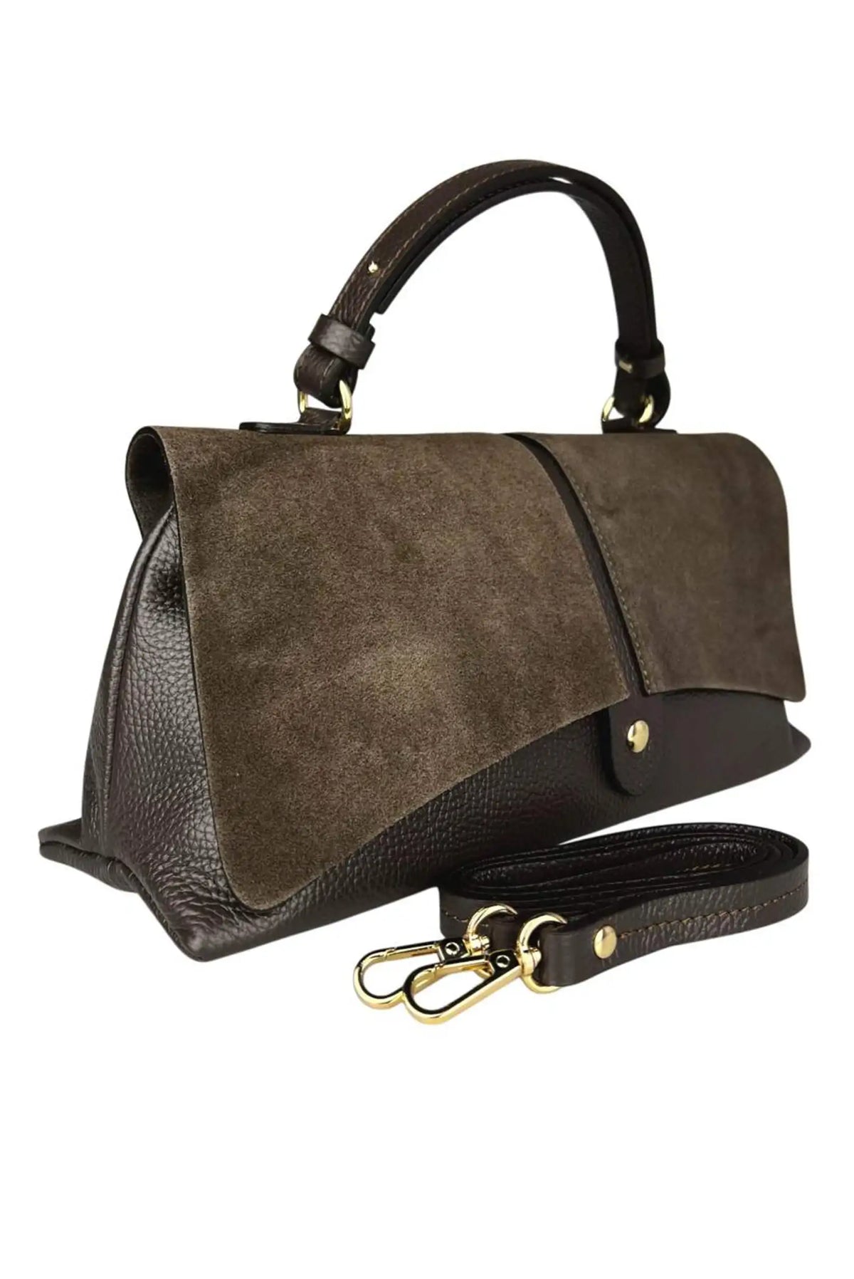 Bolso mediano de piel marrón con solapa de ante y asa superior de CHICA del Sur