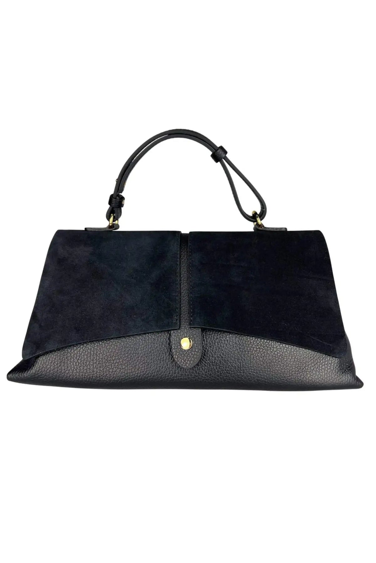 Bolso mediano de piel negra con solapa de ante de CHICA del Sur