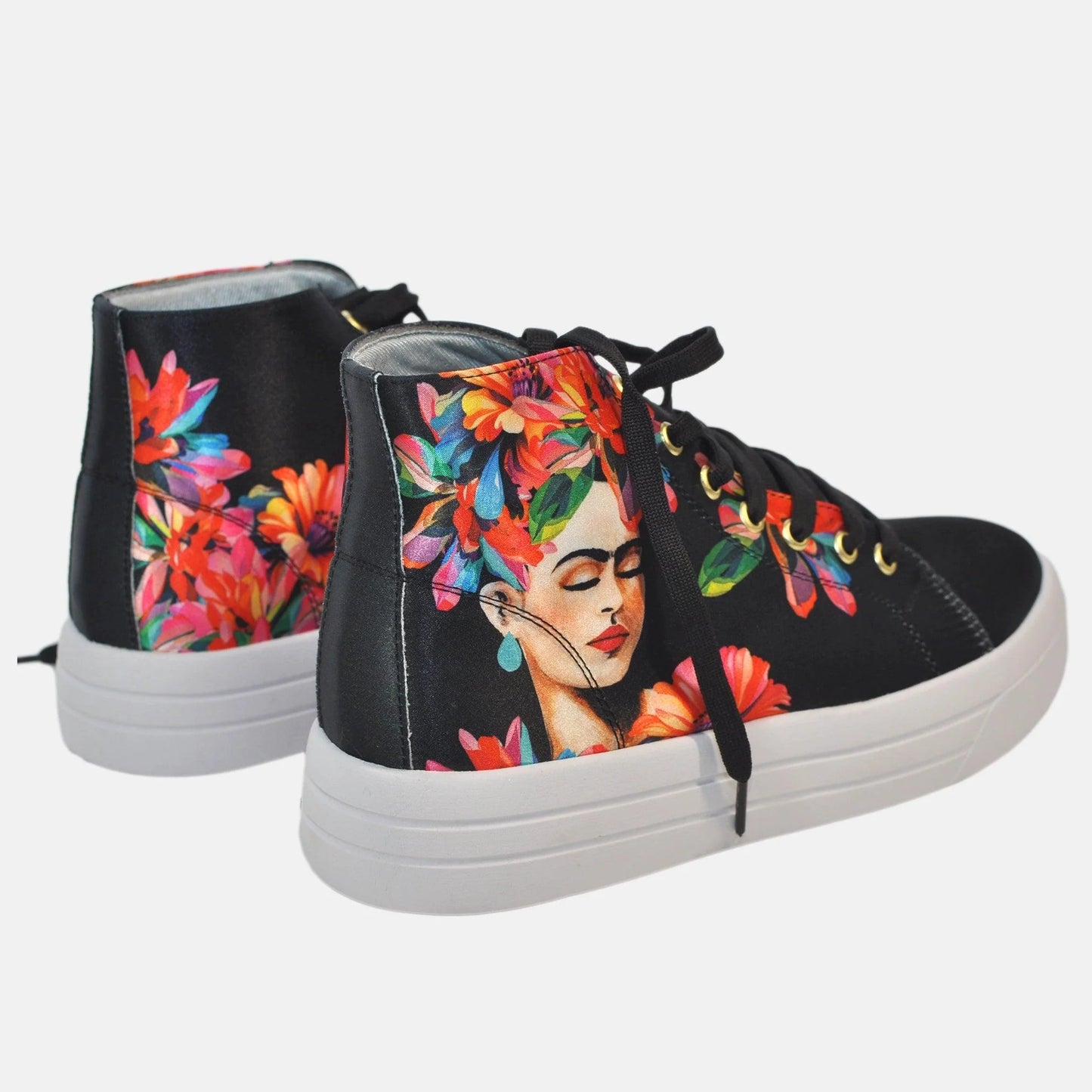 Botas Urbanas Altas de Mujer Frida Kahlo Red Daisies - Moda Sostenible | CHULA Tulum - CHULA Tulum