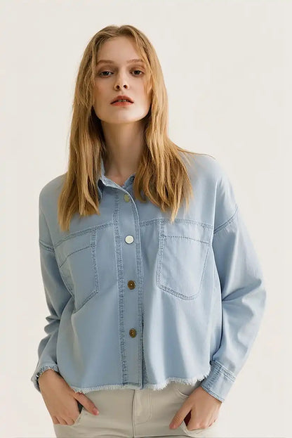Camisa Denim Azul Corta Mujer Estilo Deshilachado Casual Moderna - CHICA del Sur