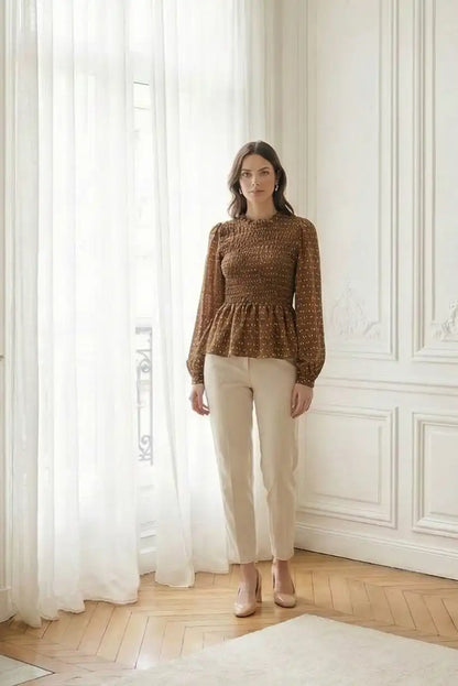 Blusa mujer manga larga fruncida marrón con vuelo - CHICA del Sur