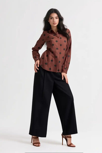 Camisa mujer marrón chocolate con lunares negros manga larga elegante - CHICA del Sur
