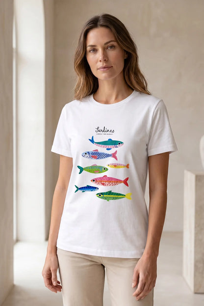 Camiseta blanca de mujer con ilustración de sardinas multicolores, moda casual alegre
