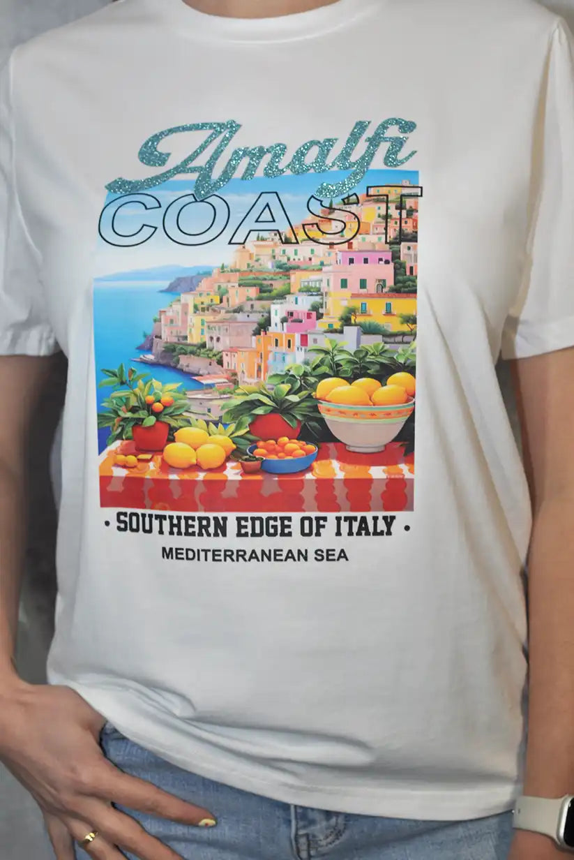 Camiseta Mujer Costa Amalfitana | Paisaje Mediterráneo Verano 2025 - CHICA del Sur