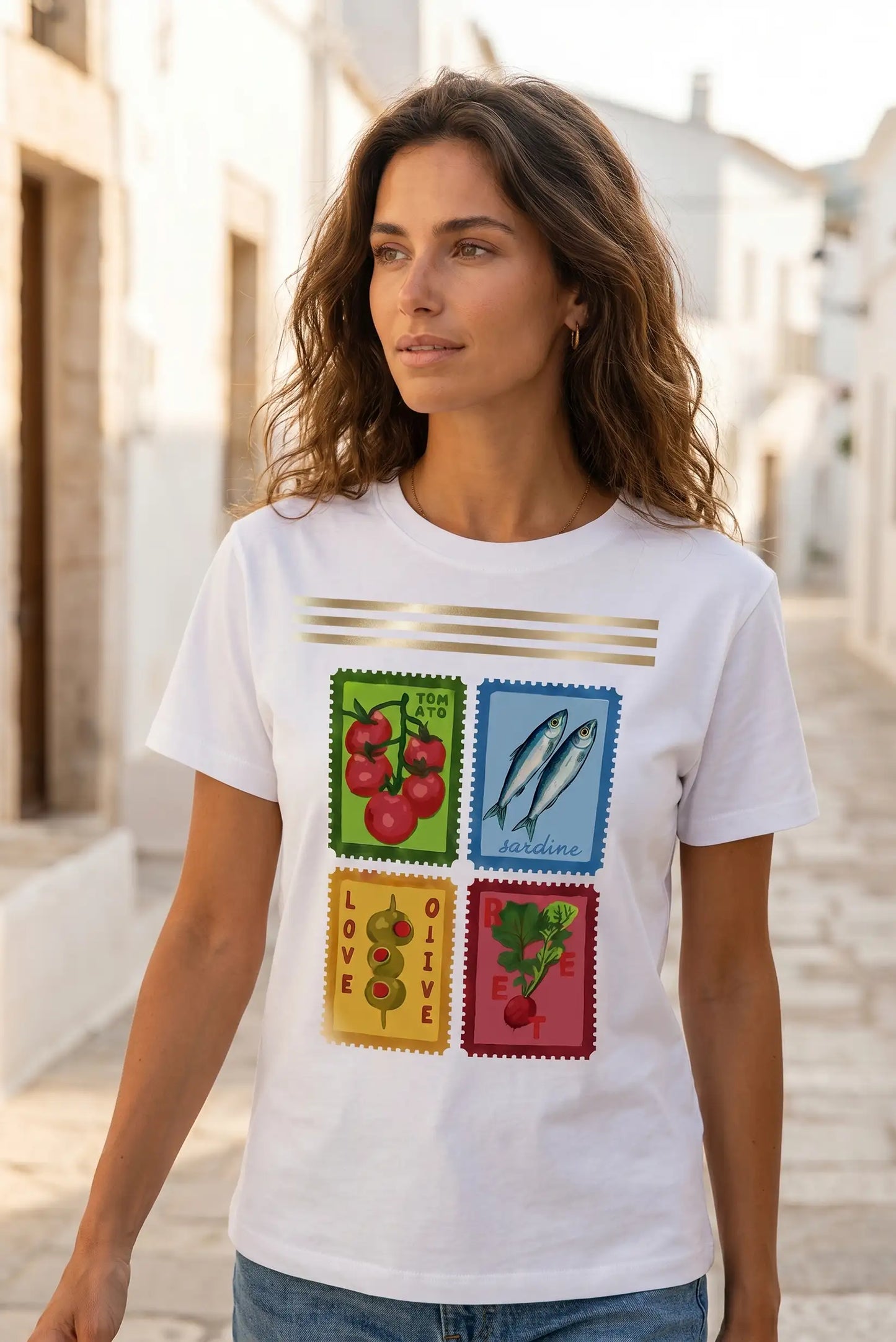 Camiseta Blanca de Mujer con Estampado de Sardinas y Tomates Vintage