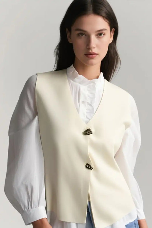 Chaleco De Punto Beige Mujer Con Botones Dorados Elegante Casual - CHICA del Sur