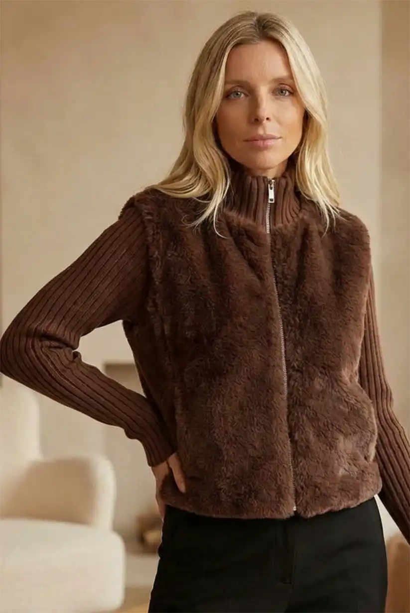 Chaqueta de pelo sintético marrón chocolate Chamonix - CHICA del Sur