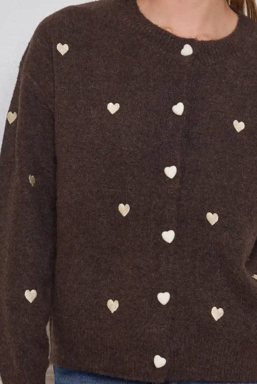 Chaqueta mujer cardigan Marrón con corazones bordados beige - CHICA del Sur