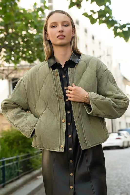 Chaqueta Acolchada Verde Kaki Mujer Sin Cuello 100% Algodón - CHICA del Sur