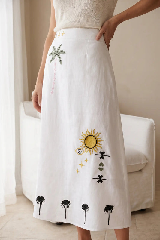 Falda Midi Blanca con Bordados Tropicales para Mujer