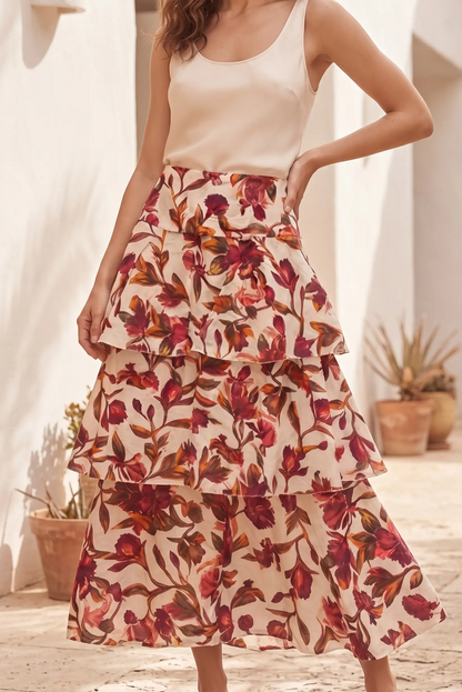 Falda larga floral con capas, ideal para moda femenina y estilos veraniegos