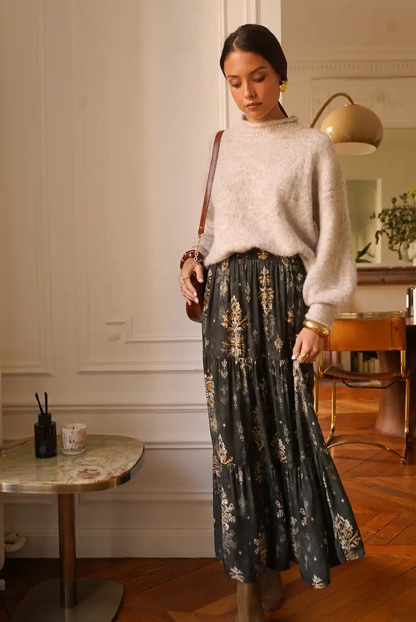 Falda Larga Boho Gris Floral Dorado Corte Evasé Mujer Elegante - CHICA del Sur