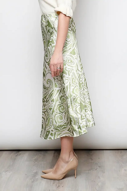 Falda Midi Satinada Verde Pistacho Mujer | Estampado Blanco Primavera 2025 - CHICA del Sur