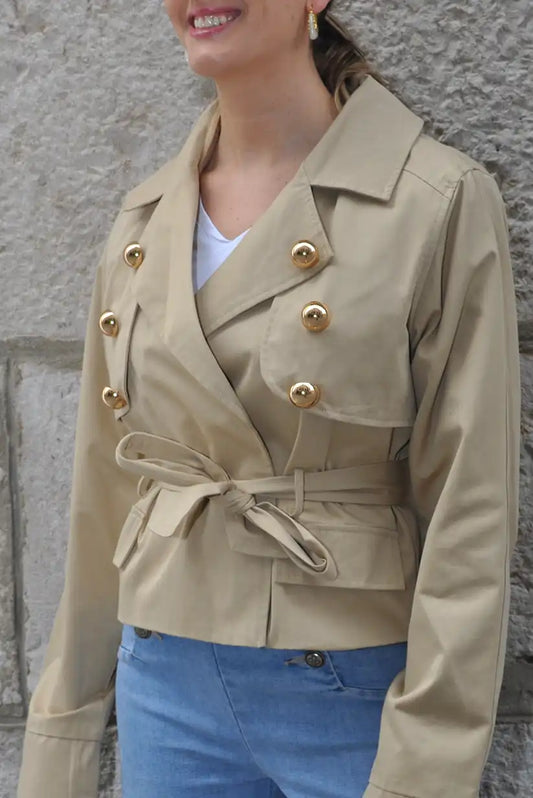 Gabardina corta beige con cinturón – 100% algodón, estilo trench ligero