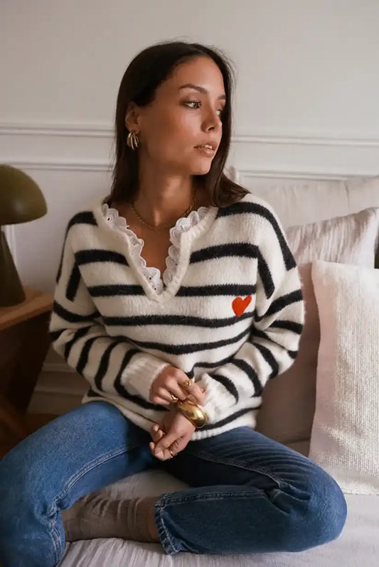Jersey Marinero Blanco Mujer con Rayas Negras y Corazón Bordado - CHICA del Sur